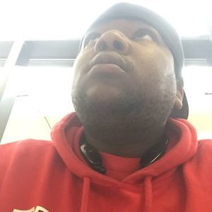 Meet your Posher, Dee